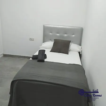 Cadiz Rooms 홈스테이