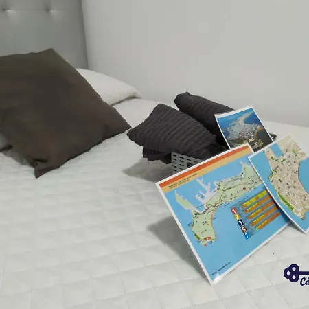 홈스테이 Cadiz Rooms 카디스