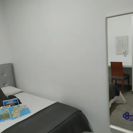 홈스테이 Cadiz Rooms 카디스