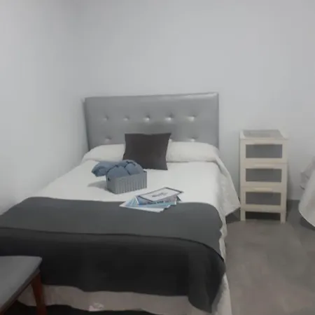 Cadiz Rooms 홈스테이