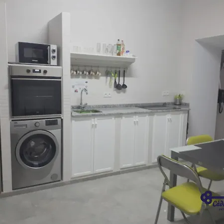 منزل للإقامة Cadiz Rooms *