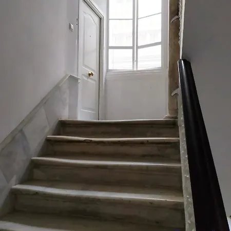 Cadiz Rooms منزل للإقامة